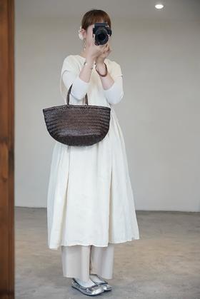 Gauze 松弛感落肩袖连衣裙(后背有绑绳)