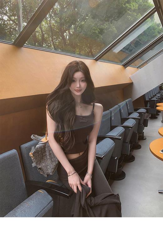 清仓捡漏 张林超LIN BOUTIQUE 云朵棉花糖  瑜伽松弛感卫衣学院风套装 LT250039 商品图3