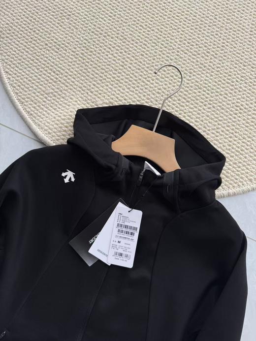 点此购买 迪桑特秋季360系列女款连帽针织开衫外套 LL 328503 商品图12