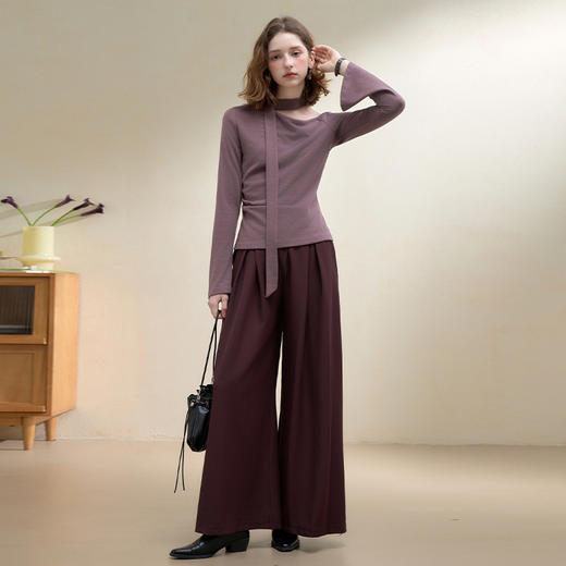 西遇法式飘带斜肩抽褶显瘦长袖T恤女秋季高级设计感气质上衣V3051251 商品图1