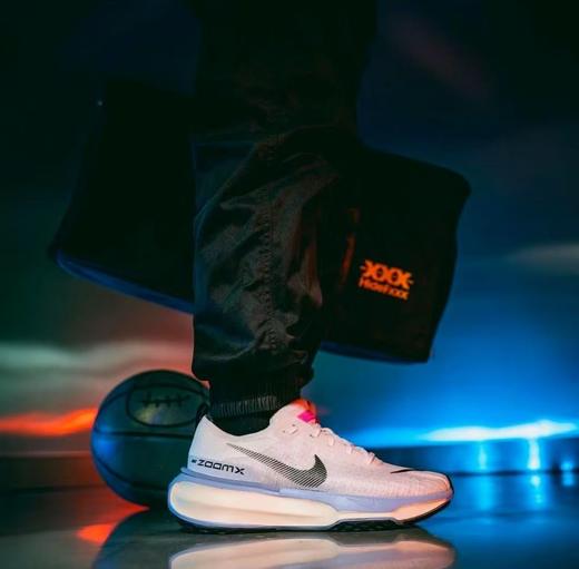 【奥莱热卖爆款】Nike耐克官方INVINCIBLE 3男子透气轻便跑步鞋秋季专业公路 商品图7