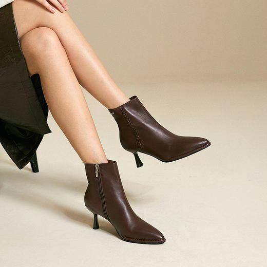 千百度细高跟羊皮靴女冬季寻款踝靴时尚尖头显瘦短靴时装靴A25590605 商品图4