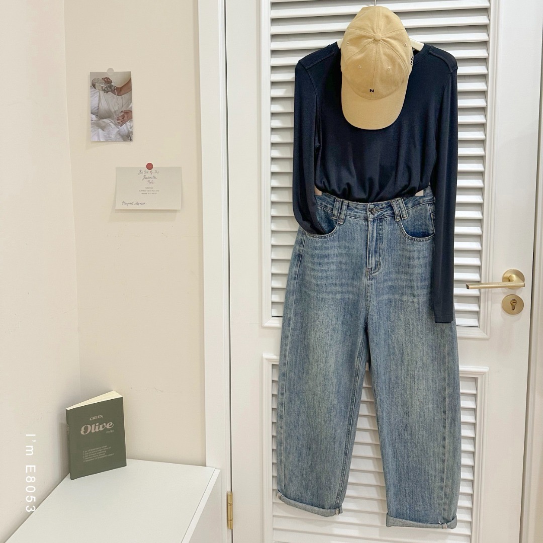 老米优品🎈3-5天发！🍂写入秋日的温暖。莱赛尔天丝+绵羊毛+醋纤《软糯羊毛圆领长袖打底衫tee》软糯弹力大，每缕羊毛都是未说出口的温柔✍️T250826A