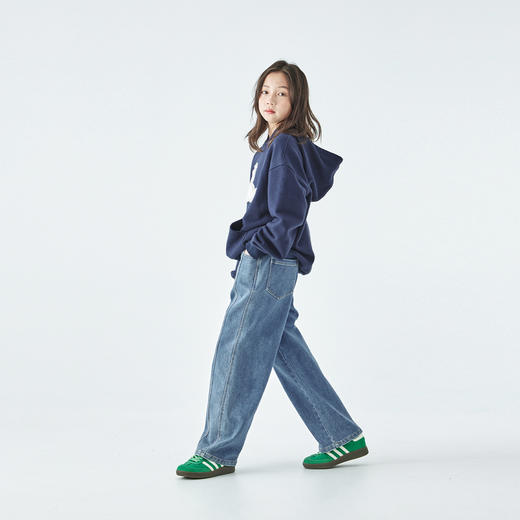 棵初25年秋冬季新款亲子中大女童薄绒牛仔裤水洗蓝分割设计休闲裤 商品图4