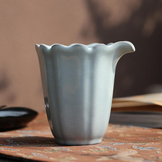 问鼎官窑庚子宋青馨香公杯 商品图2