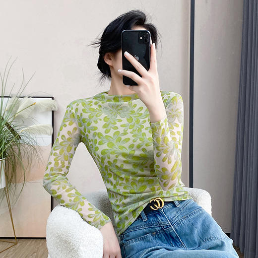 KQL A55F8567时尚洋气高弹网长袖印花高领打底衫T恤 商品图3