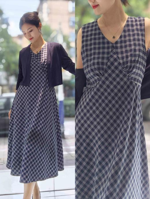 54T735时尚气质两件套经典文艺格纹套裙 商品图1