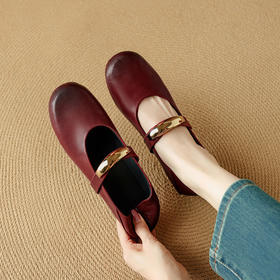 【预售5天】新款四季女鞋羊皮时尚圆头金属扣一字带舒适平底浅口单鞋NJMK&K1656