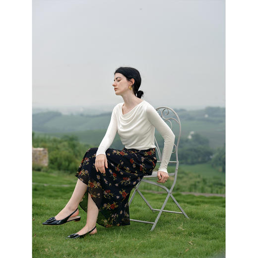 HeyDress斜裁印花修身松紧腰半裙 商品图1