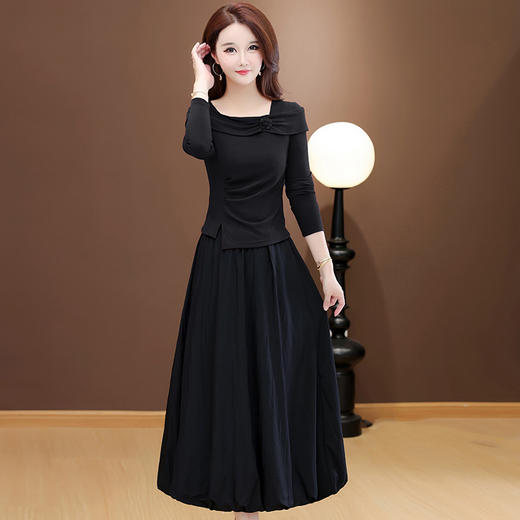 QYM 53B255-Y两件套连衣裙开衩短款小衫+高腰中长款花苞半身裙 商品图1