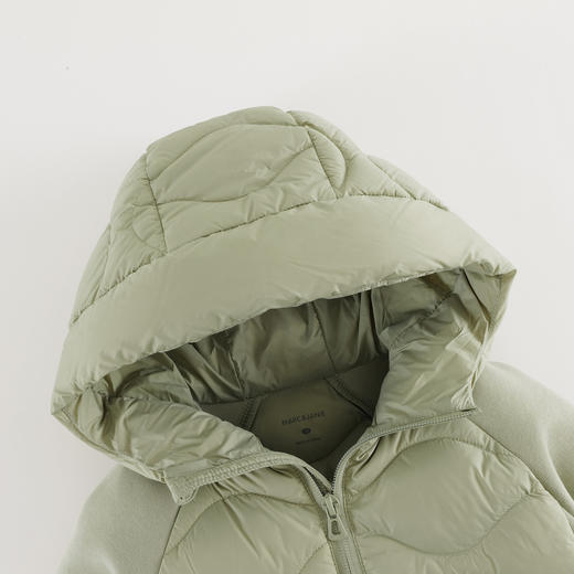 马克珍妮男童云感超轻拼接羽绒服2025年冬装新款551636 商品图3