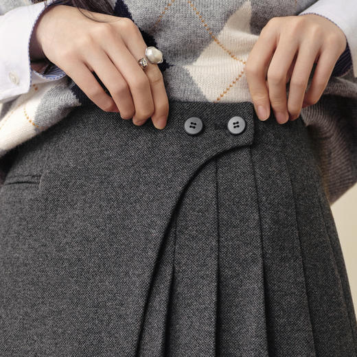 【严选】诗凡黎春秋梭织短裙7G9141061 商品图3