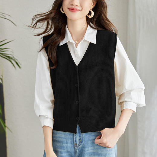 馥迦V领叠穿针织马甲 商品图7