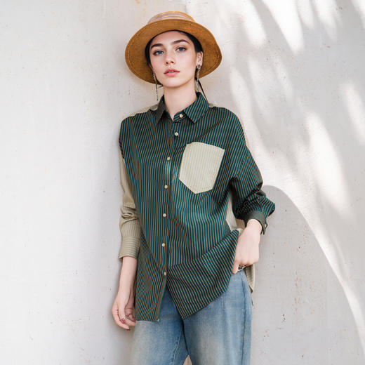 谜底拼接式衬衫长袖女2025秋新款复古风大廓形中长衬衣257MC7815 商品图0