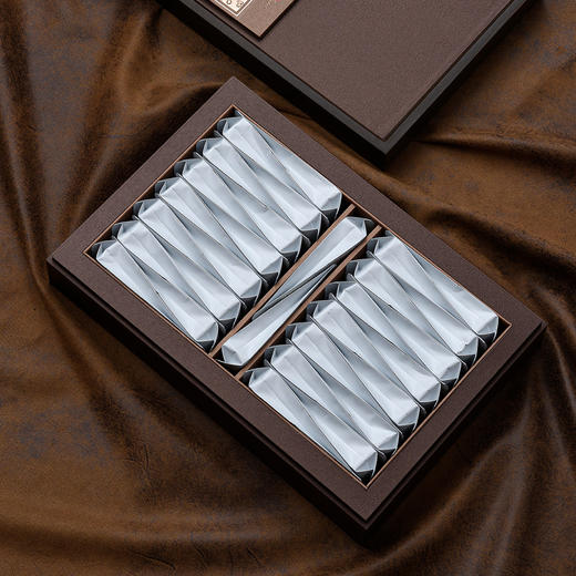 喜上眉梢【摆泡 咖色】22元一套/一箱16套 商品图1