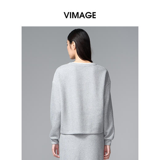 VIMAGE纬漫纪肌理感灰色宽松卫衣棉混纺撞色休闲2025秋季新款小上衣V2413103 商品图4