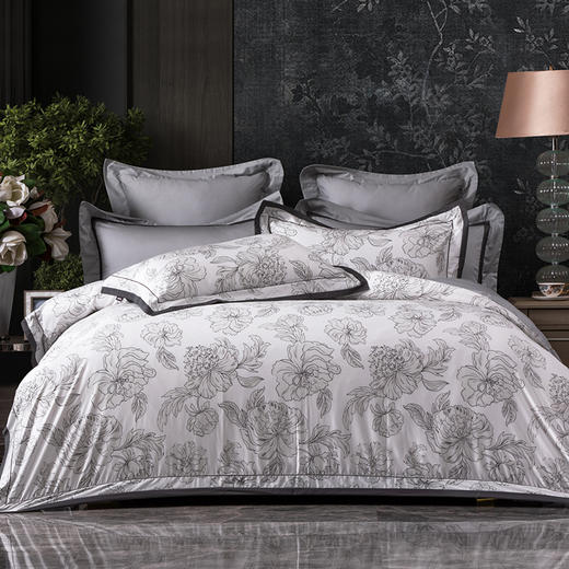 多喜爱 60S全棉缎纹四件套香影罗缎/月映兰亭/姑苏竹春/棕榈诗篇/月晓阑音/素唯hl【新疆长绒棉】【柔软细腻】细腻柔滑 丝般光泽 多款可选 商品图7