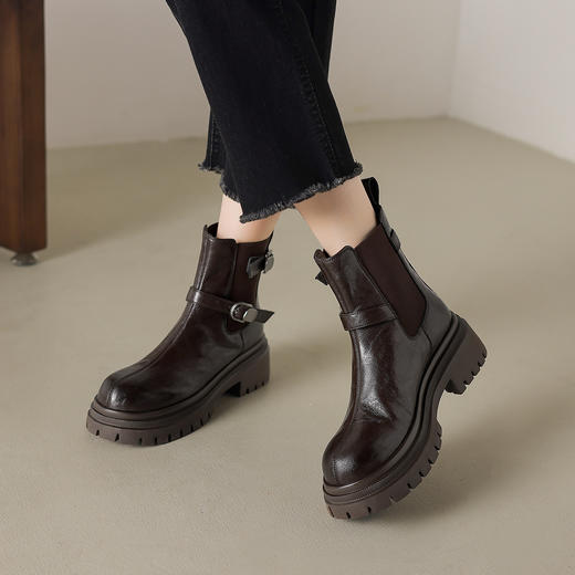 阿么手工女鞋厚底机能风秋冬短靴百搭皮带扣复古真皮切尔西靴5CM 商品图2