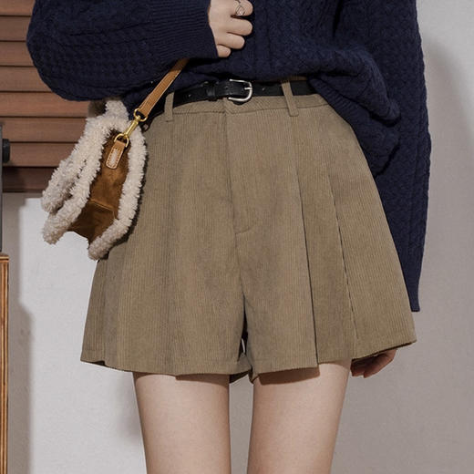 裁缝学苑AS565灯芯绒裙裤纸样女装复古百褶高腰条绒A字阔腿短裤服装打板 商品图3