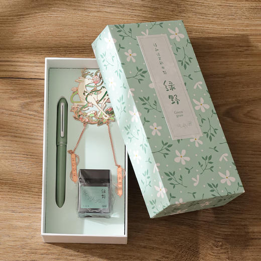 90年国货鸵鸟牌 墨水匠心巨献 文墨天安钢笔礼盒 附赠定制墨水1瓶+墨囊7支+天安门文创限定包装 /前程似锦书写礼盒 附赠龙涎香墨水一瓶+精美黄铜书签1枚 商品图13