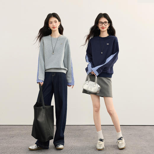 【08/27新品】熙世界条纹长袖拼接圆领卫衣女设计松弛感宽松休闲上衣2025秋新款 商品图2