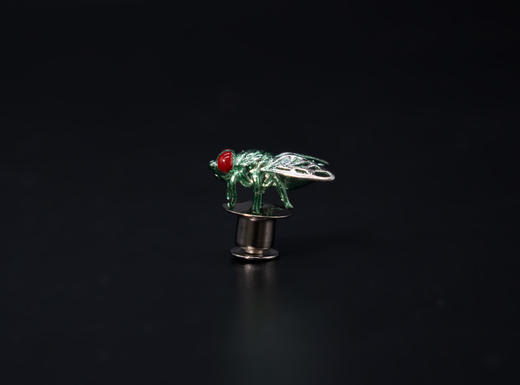 朱赢椿 蝇吟胸针 商品图1