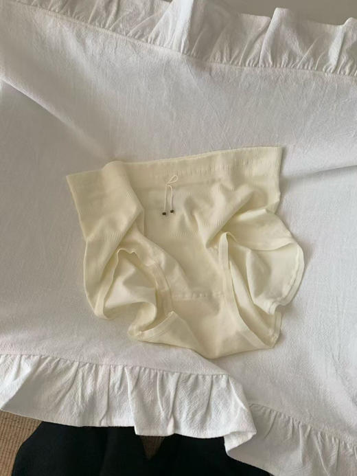 【送手提袋】10条盲盒内裤！2025秋款女棉裆弹力中腰收腹女士三角内裤 多种材质款式随机发 纯棉底档短裤 商品图5