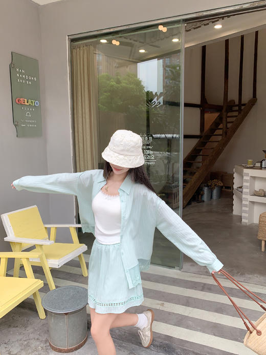 <曾小咸推荐>现货秒杀！最后一波 ！！蕾丝拼接条纹防晒衬衫 日常179.99 立减90 秒杀89.99！花朵镂空拼接短裤 日常139.99 立减80 秒杀59.99！ 商品图9