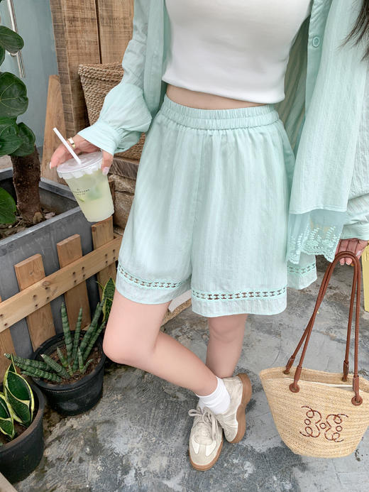 <曾小咸推荐>现货秒杀！最后一波 ！！蕾丝拼接条纹防晒衬衫 日常179.99 立减90 秒杀89.99！花朵镂空拼接短裤 日常139.99 立减80 秒杀59.99！ 商品图7