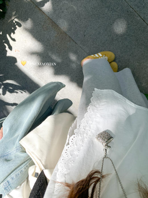 【129元任选2件】现货！法式复古蕾丝边开叉长袖 商品图11