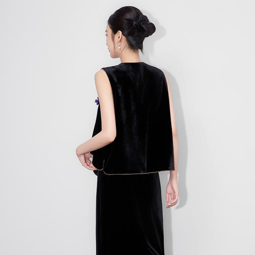 「高货wl」全新升级【铂金会员312/天猫419/差价107】(41029)洛诗琳新中式四方立绒马甲2025秋季气质国风胸针无袖外套 商品图1