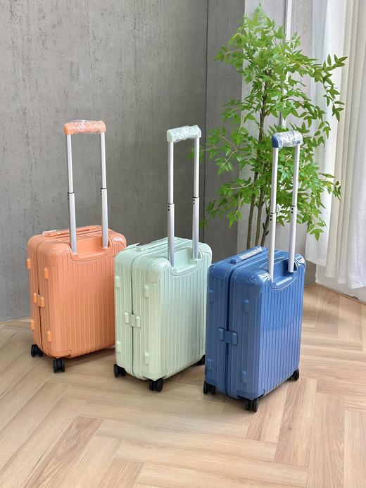 日默瓦-Essential系列 Cabin  新品3色 商务行李箱登机箱拉杆箱旅行箱  部分颜色断货 下单前请咨询下客服！（GD） 商品图8