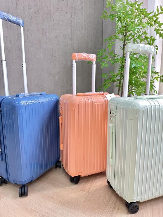 日默瓦-Essential系列 Cabin  新品3色 商务行李箱登机箱拉杆箱旅行箱  部分颜色断货 下单前请咨询下客服！（GD） 商品图0