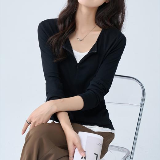 热卖！一件穿出时髦感！AILISCOCO 假两件撞色拉链Tee 女款长袖T 显瘦百搭 日常通勤 商品图3