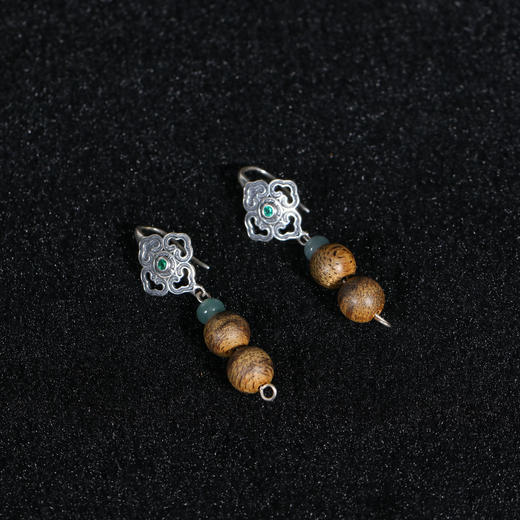 文莱老料88分沉 8.4mm耳坠 0.58g 商品图0