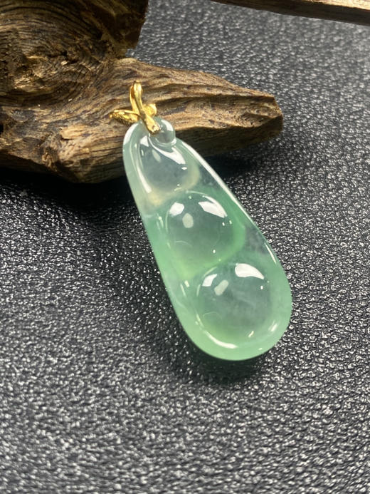 【FC0121】18K镶嵌翡翠冰种晴水福豆吊坠  冰润光泽  色泽甜美  福气满满 商品图3