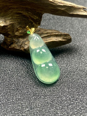 【FC0121】18K镶嵌翡翠冰种晴水福豆吊坠  冰润光泽  色泽甜美  福气满满