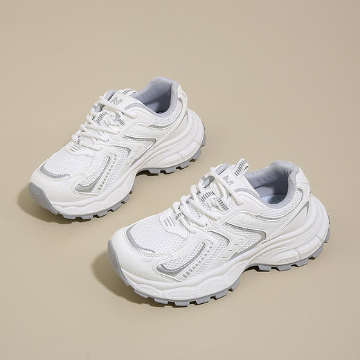 今年秋冬战鞋！【NEW BOLUNE新百伦--秋冬新款情侣老爹鞋】轻盈舒适暴走不累脚 耐磨耐洗耐穿防滑 经典时尚超百搭 千元品质/防伪码吊牌/男女同款 商品图10