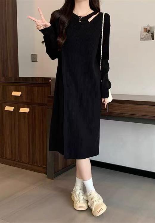 【孤品捡漏】（样衣）G76黑色韩版气质镂空针织连衣裙-喜出 商品图3