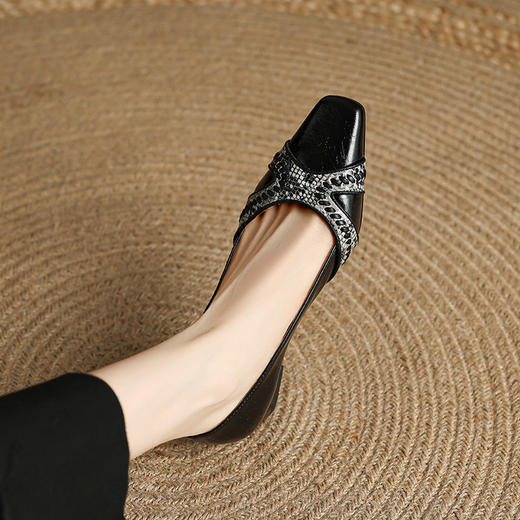 【预售5天】法式复古方头浅口单鞋，小皮鞋真皮羊皮粗低跟通勤女鞋子HCYYHD&6343 商品图4