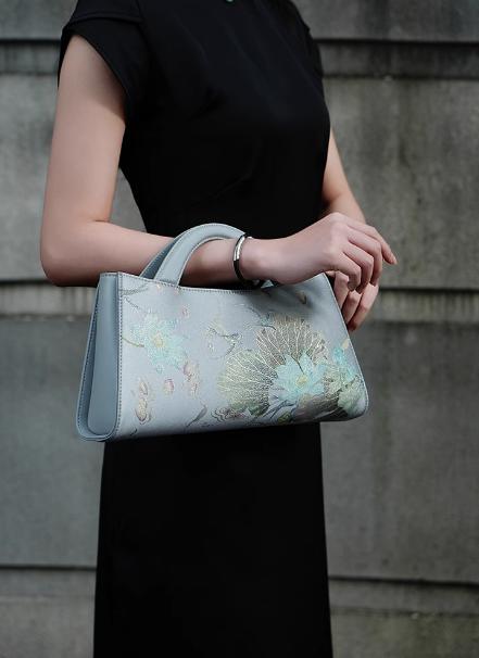 新中式国风桑蚕丝旗袍牛皮印花，高端斜挎单肩手提包包TX-LD120115 商品图1