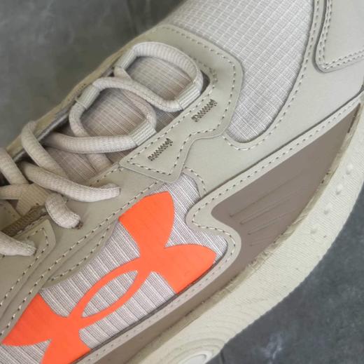 【12.21圣诞专享礼遇】
安德玛男士UA PHANTOM 4 MVMNT缓震耐磨透气休闲运动跑步鞋6010418-289【 无货将做退款】 商品图2