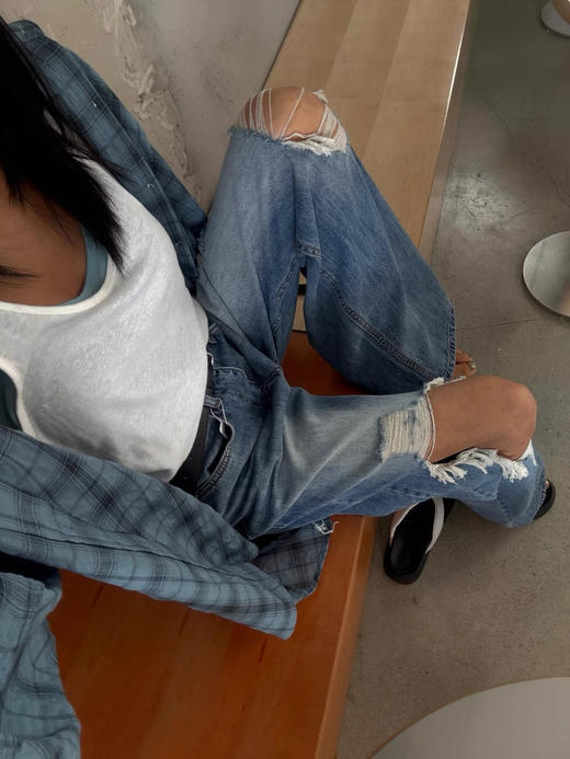 老米优品🎈3-5天发！把松弛感穿成日常~《 100%棉 复古格纹衬衫》水洗过的做旧感棉纱，让每道格纹都藏着故事 , 慵懒随性~ CY250827A 商品图2