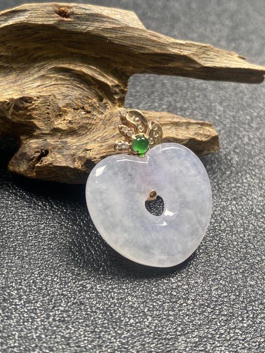 【FC0126】18K镶嵌翡翠冰紫心形吊坠  水润光泽 款式精美 上身美观大气 商品图0