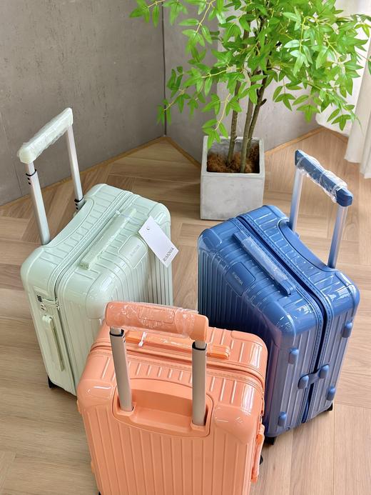 日默瓦-Essential系列 Cabin  新品3色 商务行李箱登机箱拉杆箱旅行箱  部分颜色断货 下单前请咨询下客服！（GD） 商品图9