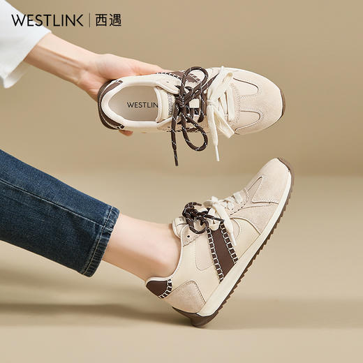 西遇复古轻便德训鞋女新款秋季百搭休闲鞋双鞋带软底运动鞋V1857122 商品图1