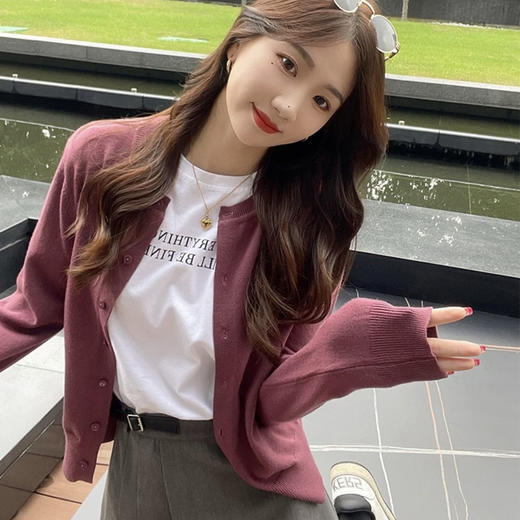 热卖！经典百搭！伊泺杉 针织羊毛开衫 时尚气质 保暖百搭 8色可选 商品图8