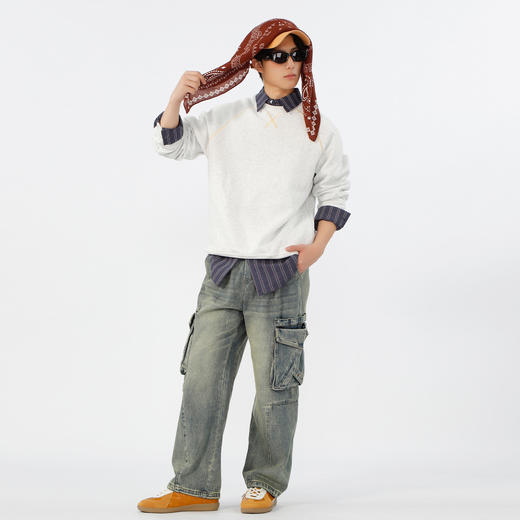 纯色百搭圆领卫衣纪念日百货门店同款164496428 商品图3