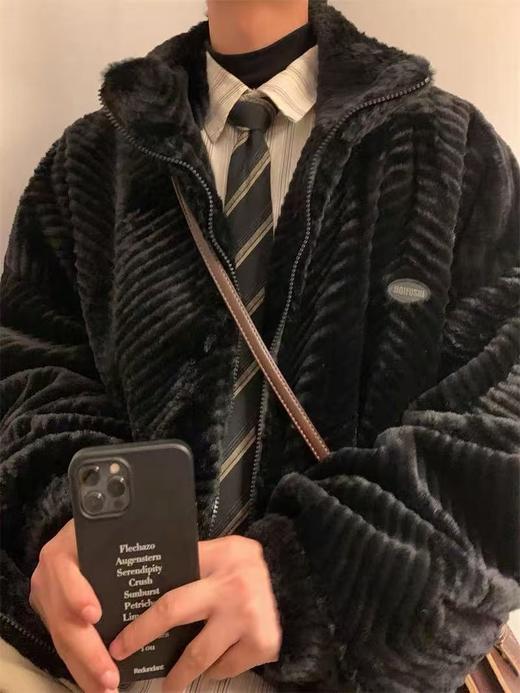 【孤品捡漏】G57男女款秋冬夹棉毛毛宽松外套-喜出 商品图3