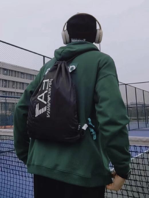 只有几十个，正品保真，订单！报关单 采购链路资料齐全 ！  正品阿玛尼双肩运动抽绳背包双肩包  玛尼抽绳背包 商品图0